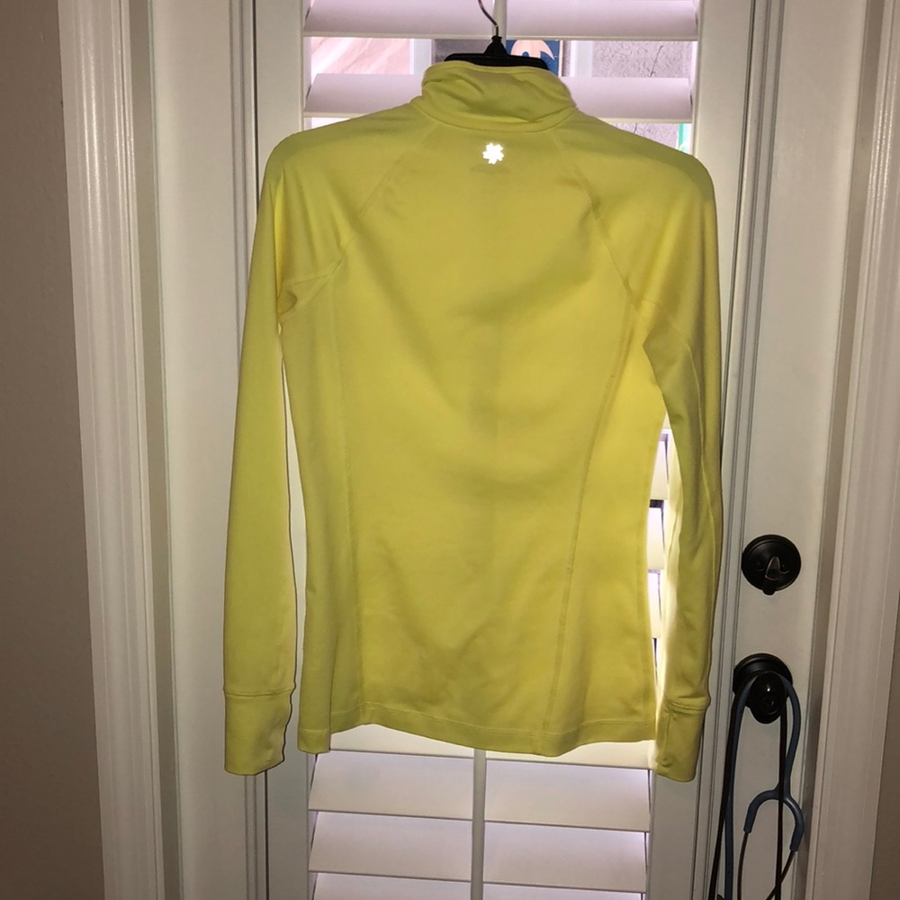 NWOT Lightweight Zip Top - Picture 2 of 3